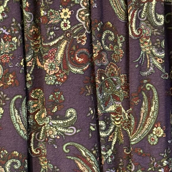 NWT Michael Taylor Plum Paisley Pleated Skirt - Size M - Picture 3 of 4